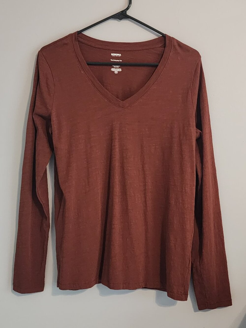 Sonoma Goods For Life Orange V-Neck Long Sleeve Tee - Size Medium